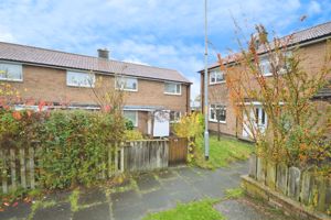 Front external - pedestrian street access- click for photo gallery